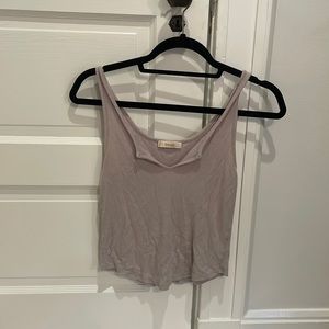 Aritzia Top Size Small